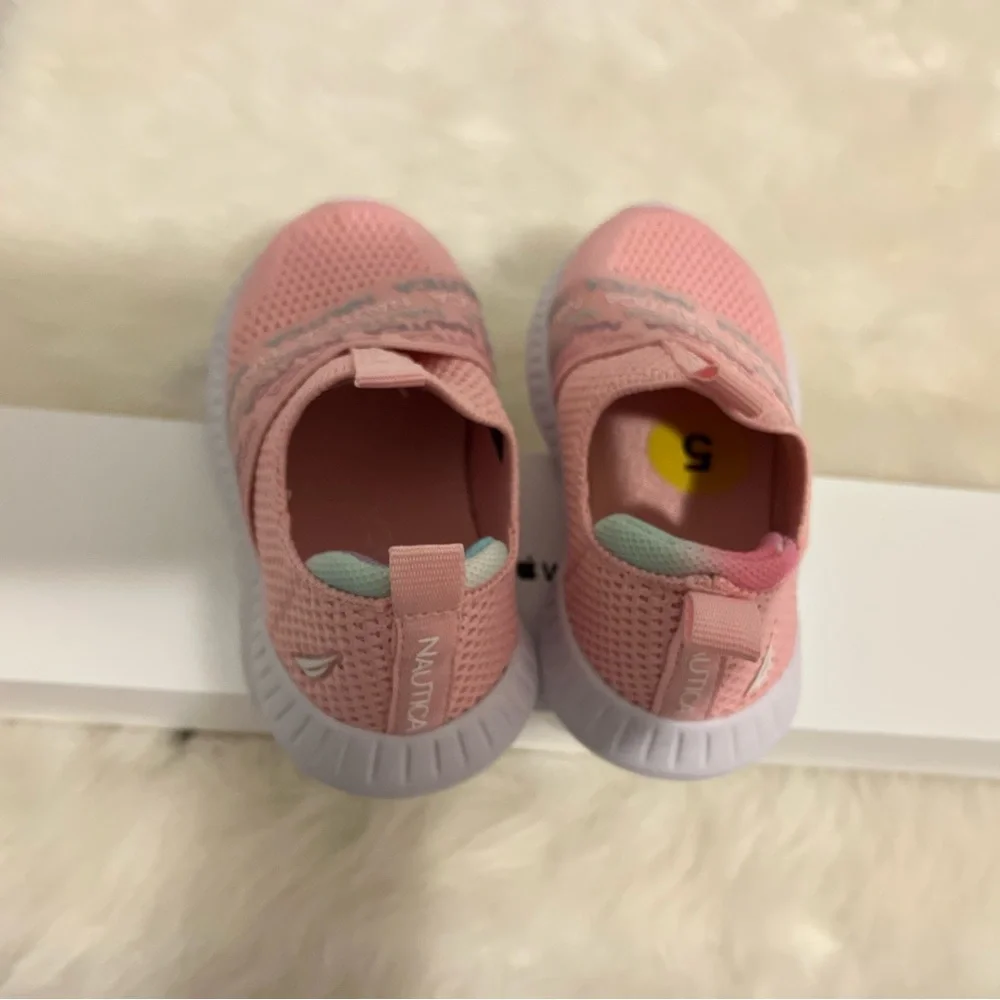 New baby size 5 Nautica sneakers